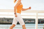 Đi bộ có lợi cho sức khỏe giống như chạy